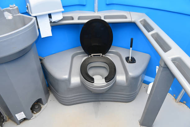 Best Restroom trailer rental cost  in Lake Isabella, MI